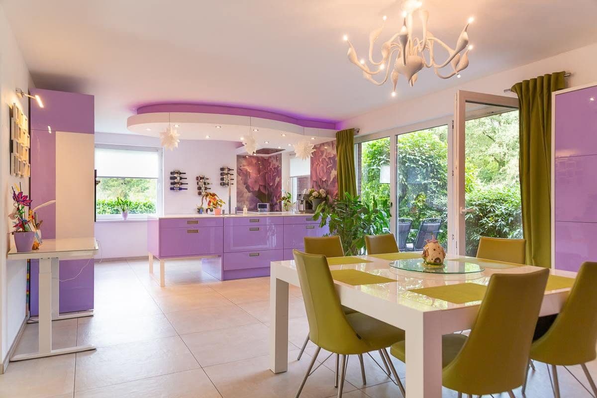 Prodej domu 339 m², pozemek 800 m², Hemmingen, Dolní Sasko Prodej domu 339 m², pozemek 800 m², Hemmingen, Dolní Sasko