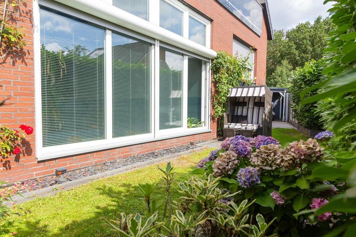 Prodej domu 339 m², pozemek 800 m², Hemmingen, Dolní Sasko Prodej domu 339 m², pozemek 800 m², Hemmingen, Dolní Sasko