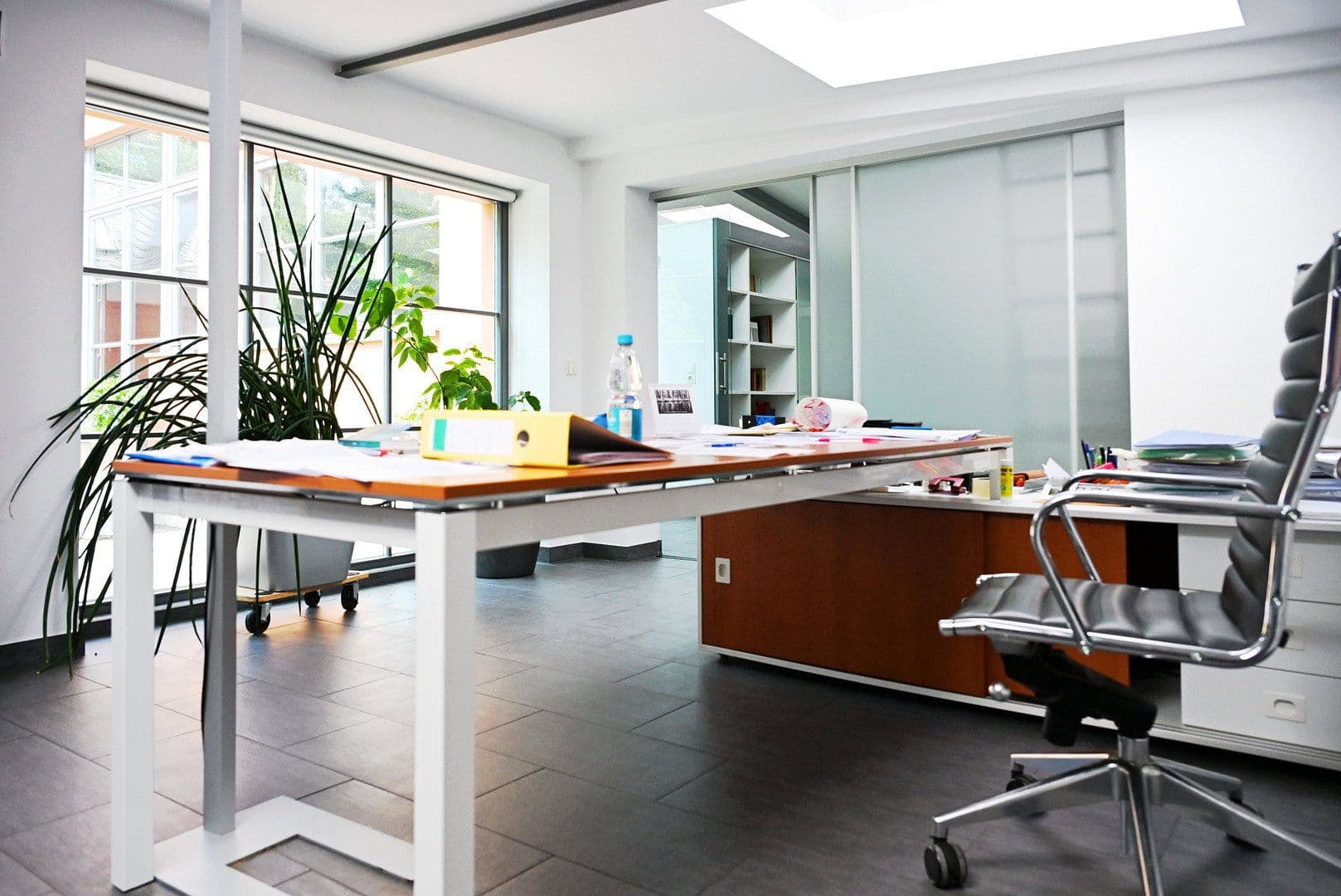 Prodej domu 390 m², pozemek 1.000 m², Weimar, Durynsko Prodej domu 390 m², pozemek 1.000 m², Weimar, Durynsko