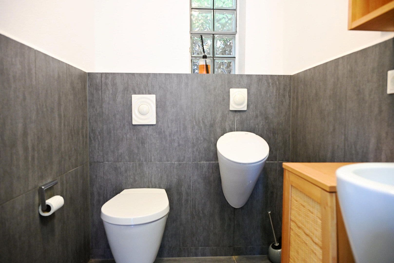 Prodej domu 390 m², pozemek 1.000 m², Weimar, Durynsko Prodej domu 390 m², pozemek 1.000 m², Weimar, Durynsko