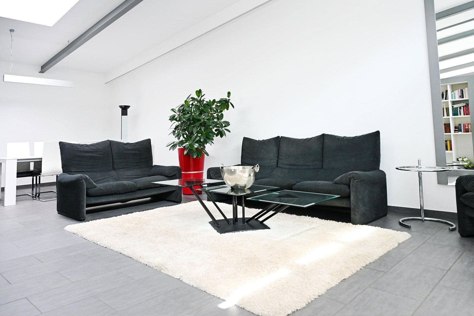 Prodej domu 390 m², pozemek 1.000 m², Weimar, Durynsko Prodej domu 390 m², pozemek 1.000 m², Weimar, Durynsko