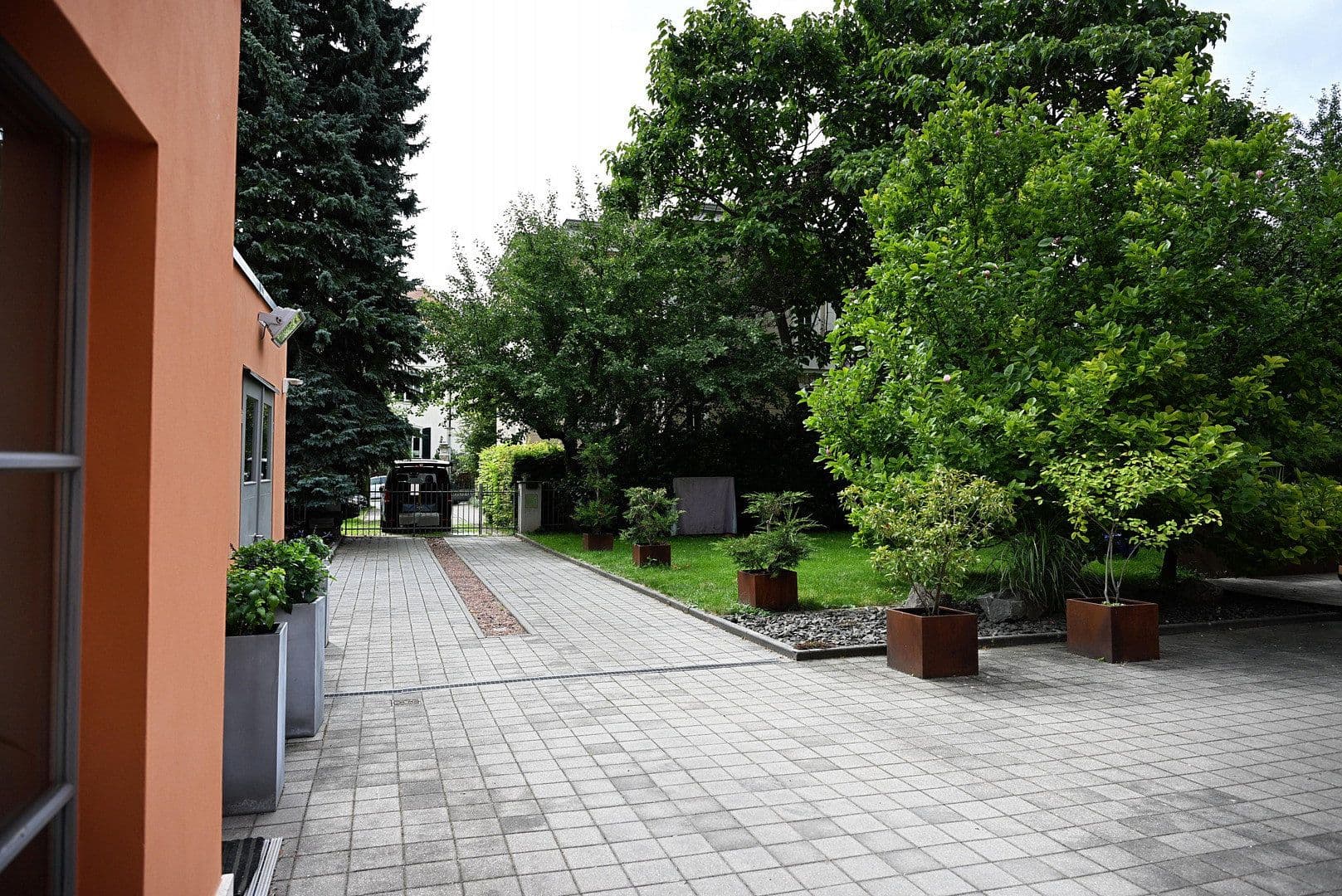 Prodej domu 390 m², pozemek 1.000 m², Weimar, Durynsko Prodej domu 390 m², pozemek 1.000 m², Weimar, Durynsko