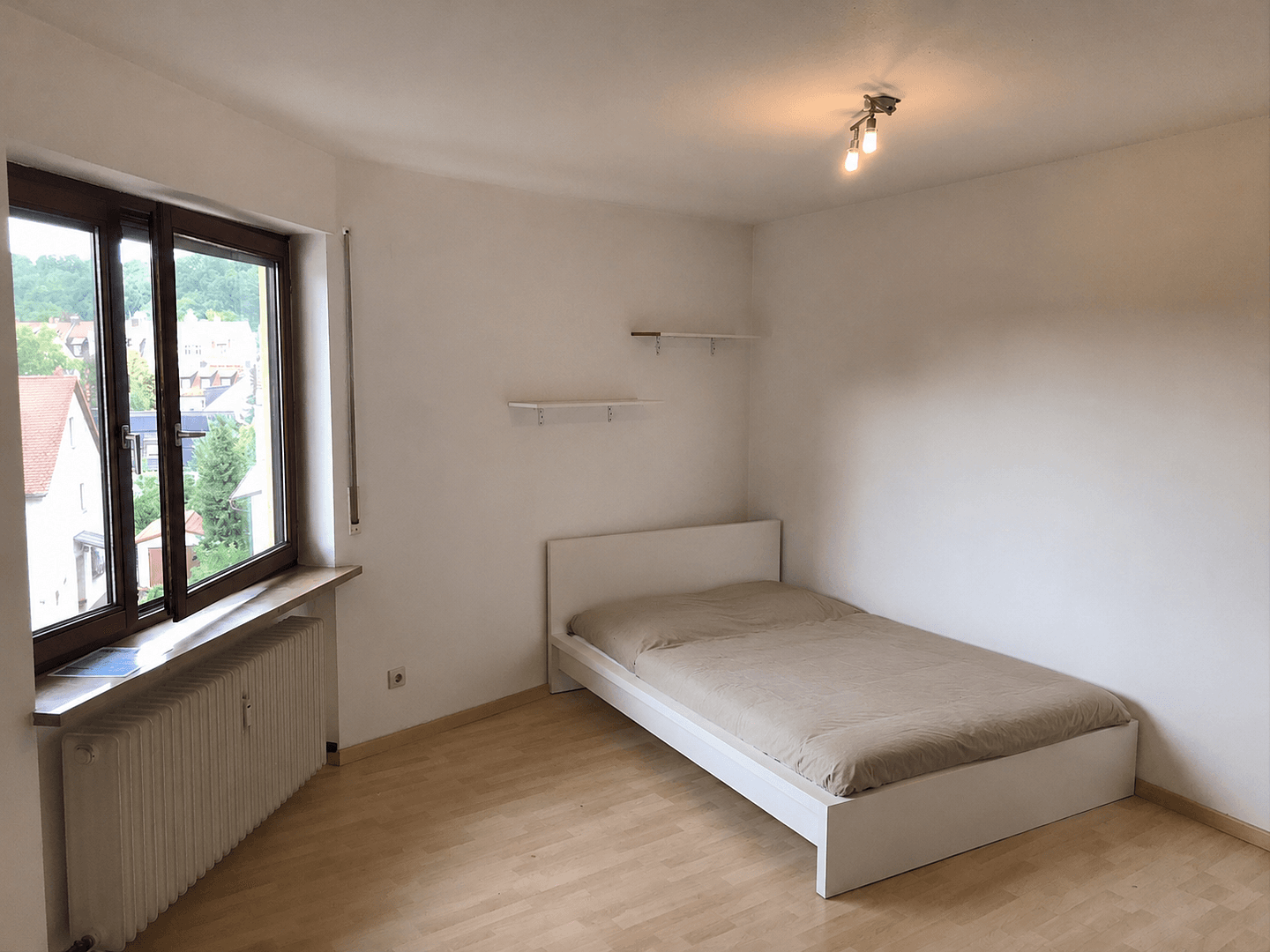 Pronájem bytu 1+1 34 m², Lazarettstraße 14, Erlangen, Bavorsko Pronájem bytu 1+1 34 m², Lazarettstraße 14, Erlangen, Bavorsko