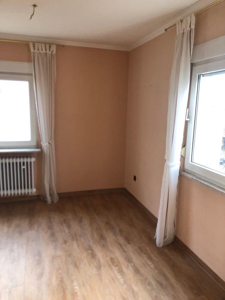 Pronájem bytu 3+1 100 m², Glashütter Straße 22, Lemberg, Porýní-Falc Pronájem bytu 3+1 100 m², Glashütter Straße 22, Lemberg, Porýní-Falc