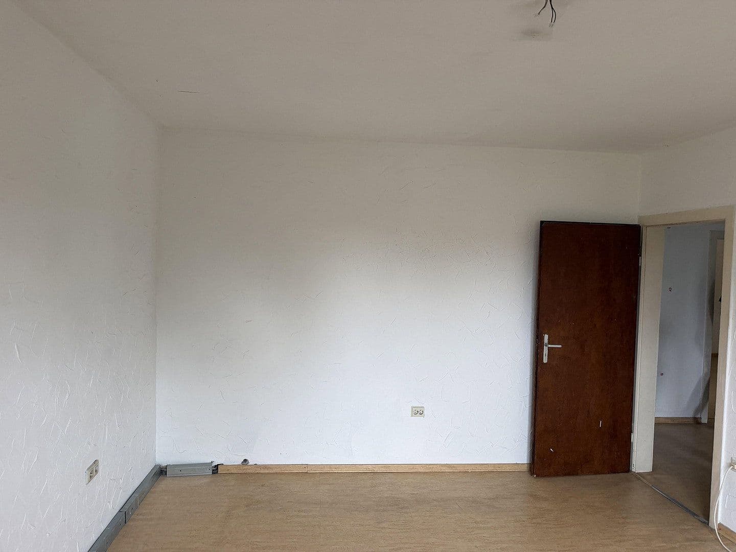Pronájem bytu 3+kk 72 m², Eichstr. 33-35, Oberhausen, Severní Porýní-Vestfálsko Pronájem bytu 3+kk 72 m², Eichstr. 33-35, Oberhausen, Severní Porýní-Vestfálsko