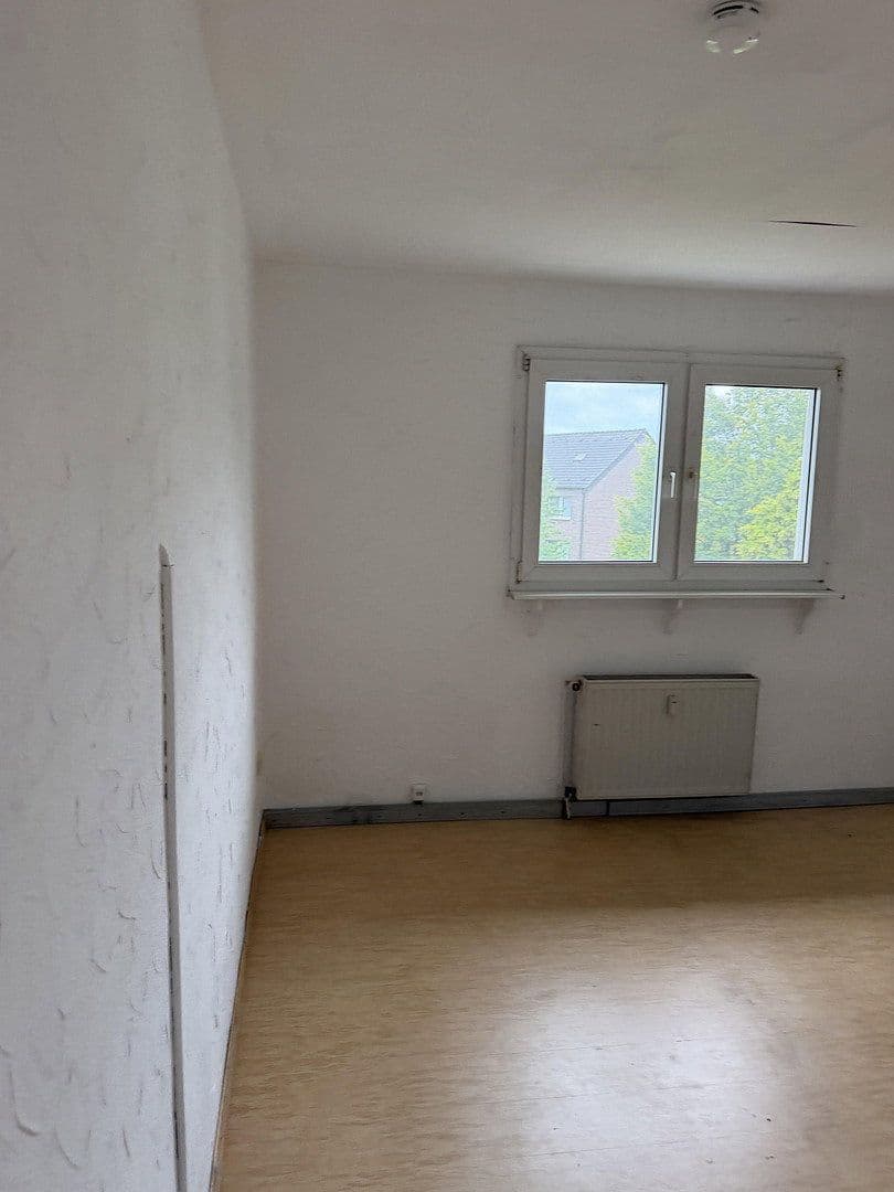 Pronájem bytu 3+kk 72 m², Eichstr. 33-35, Oberhausen, Severní Porýní-Vestfálsko Pronájem bytu 3+kk 72 m², Eichstr. 33-35, Oberhausen, Severní Porýní-Vestfálsko
