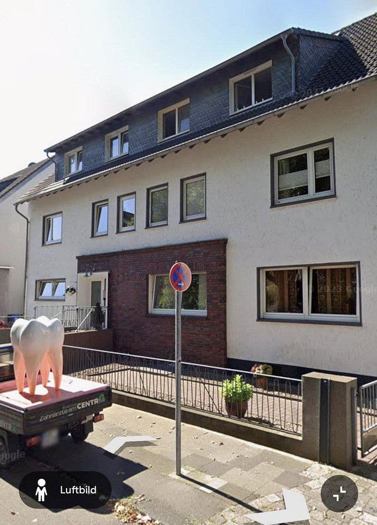 Pronájem bytu 3+kk 72 m², Eichstr. 33-35, Oberhausen, Severní Porýní-Vestfálsko Pronájem bytu 3+kk 72 m², Eichstr. 33-35, Oberhausen, Severní Porýní-Vestfálsko