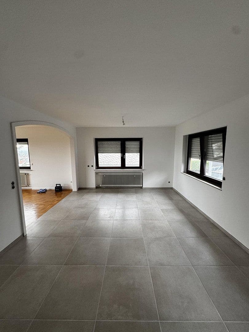 Pronájem bytu 2+kk 103 m², Bendorf, Porýní-Falc Pronájem bytu 2+kk 103 m², Bendorf, Porýní-Falc