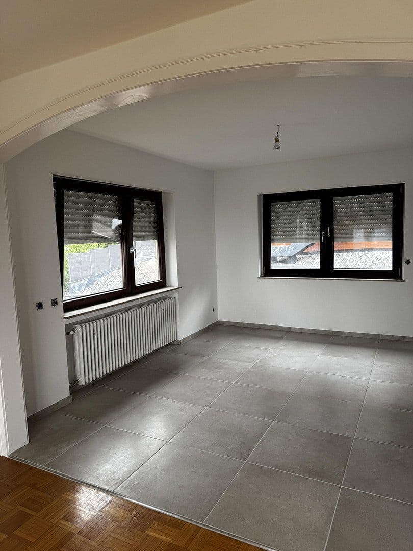 Pronájem bytu 2+kk 103 m², Bendorf, Porýní-Falc Pronájem bytu 2+kk 103 m², Bendorf, Porýní-Falc