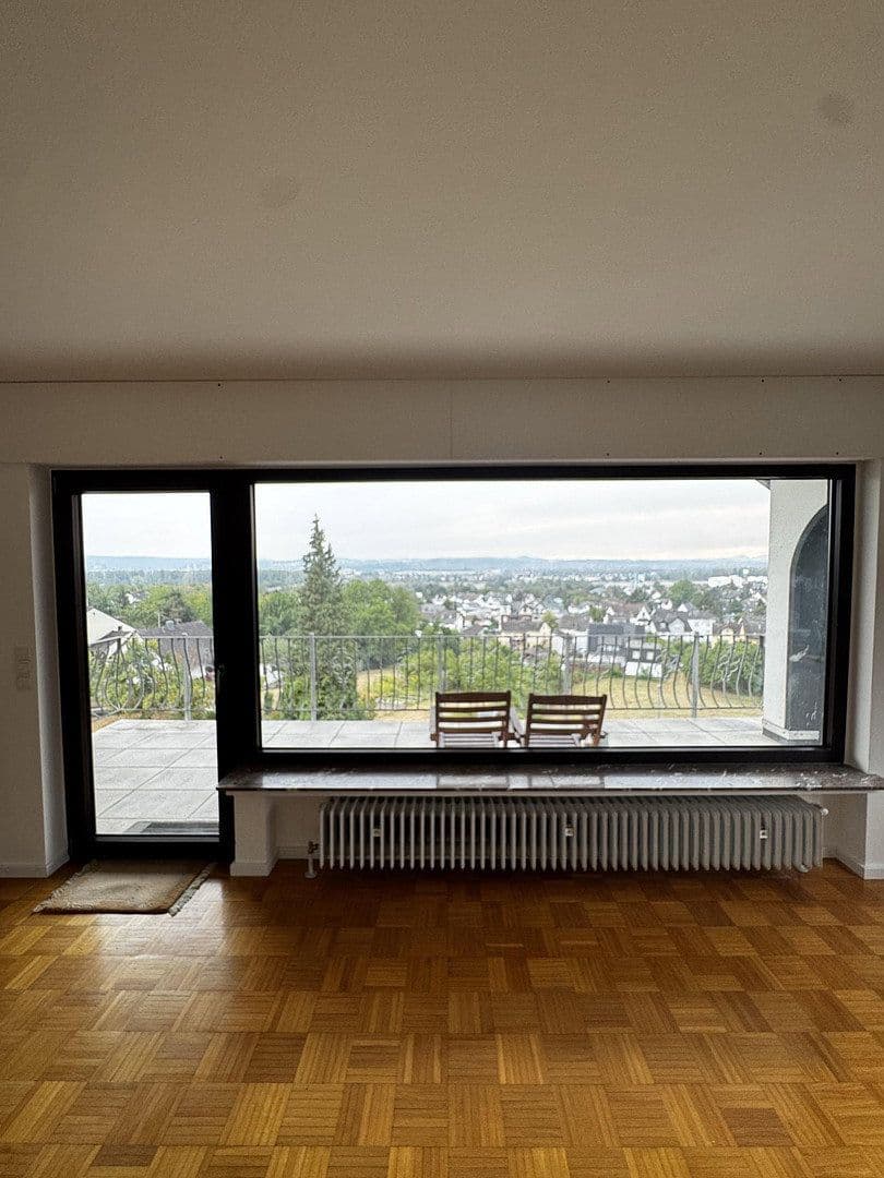 Pronájem bytu 2+kk 103 m², Bendorf, Porýní-Falc Pronájem bytu 2+kk 103 m², Bendorf, Porýní-Falc