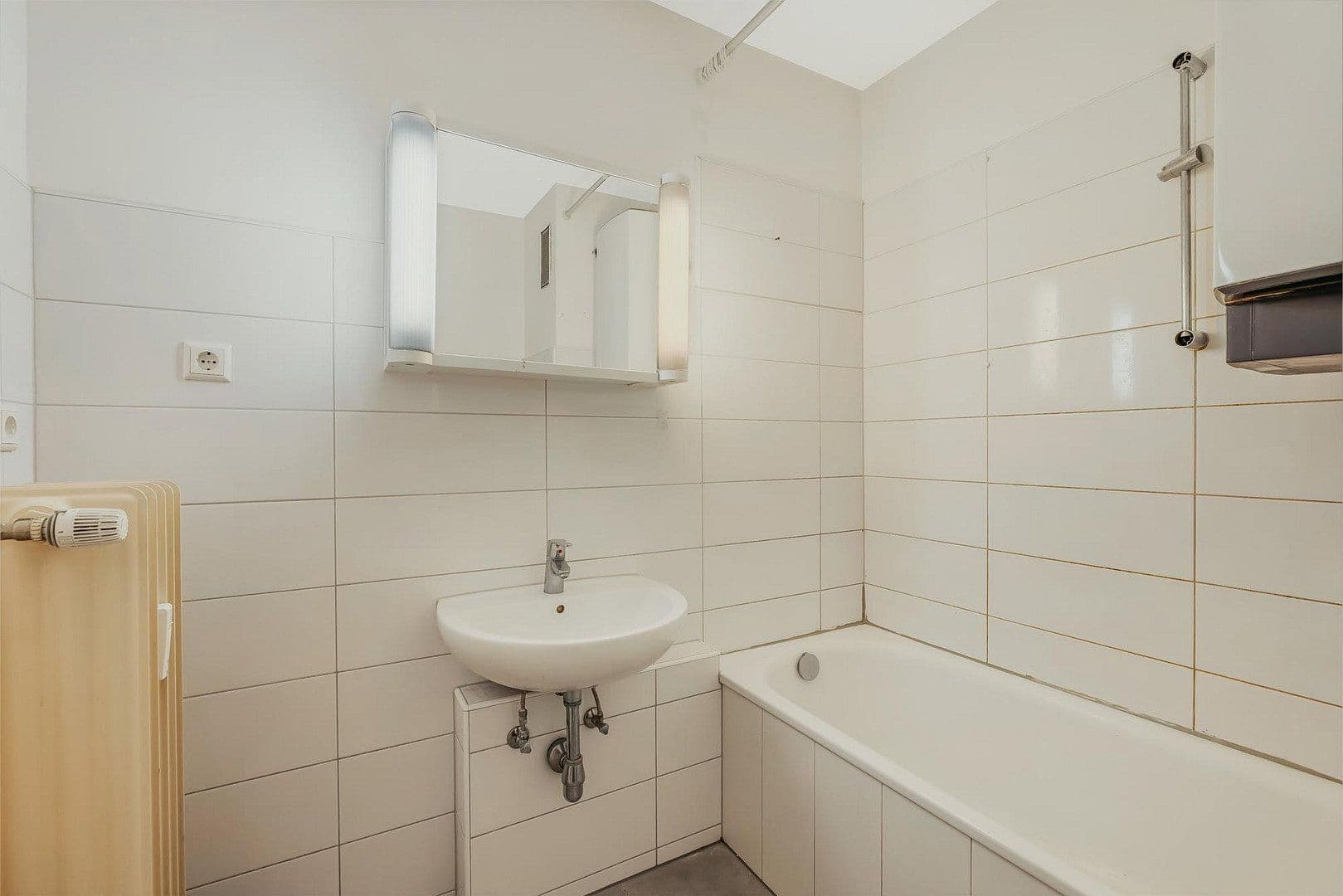 Prodej bytu 1+kk 37 m², Stuttgart-Hofen, Bádensko-Württembersko Prodej bytu 1+kk 37 m², Stuttgart-Hofen, Bádensko-Württembersko