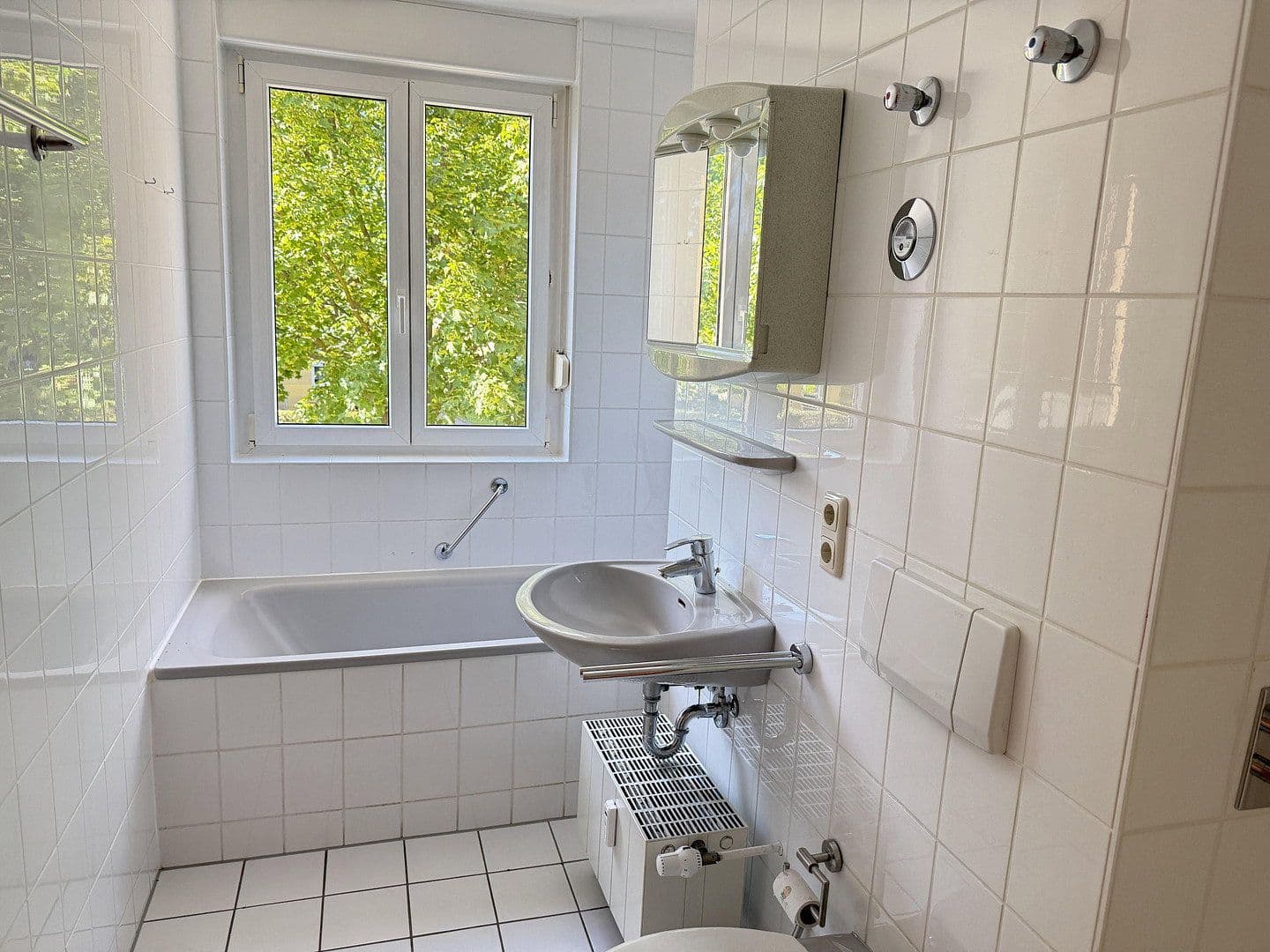 Pronájem bytu 2+1 57 m², Zum Heiderand 26, Dresden, Sasko Pronájem bytu 2+1 57 m², Zum Heiderand 26, Dresden, Sasko