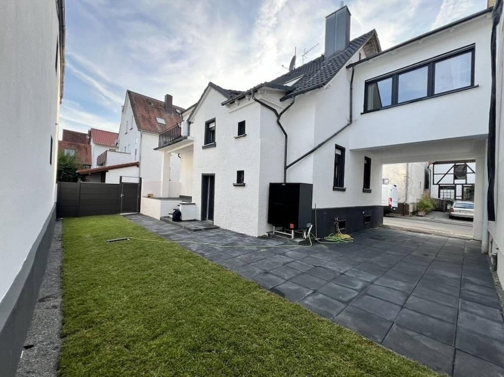Prodej domu 141 m², pozemek 188 m², Roßdorf, Hessen Prodej domu 141 m², pozemek 188 m², Roßdorf, Hessen