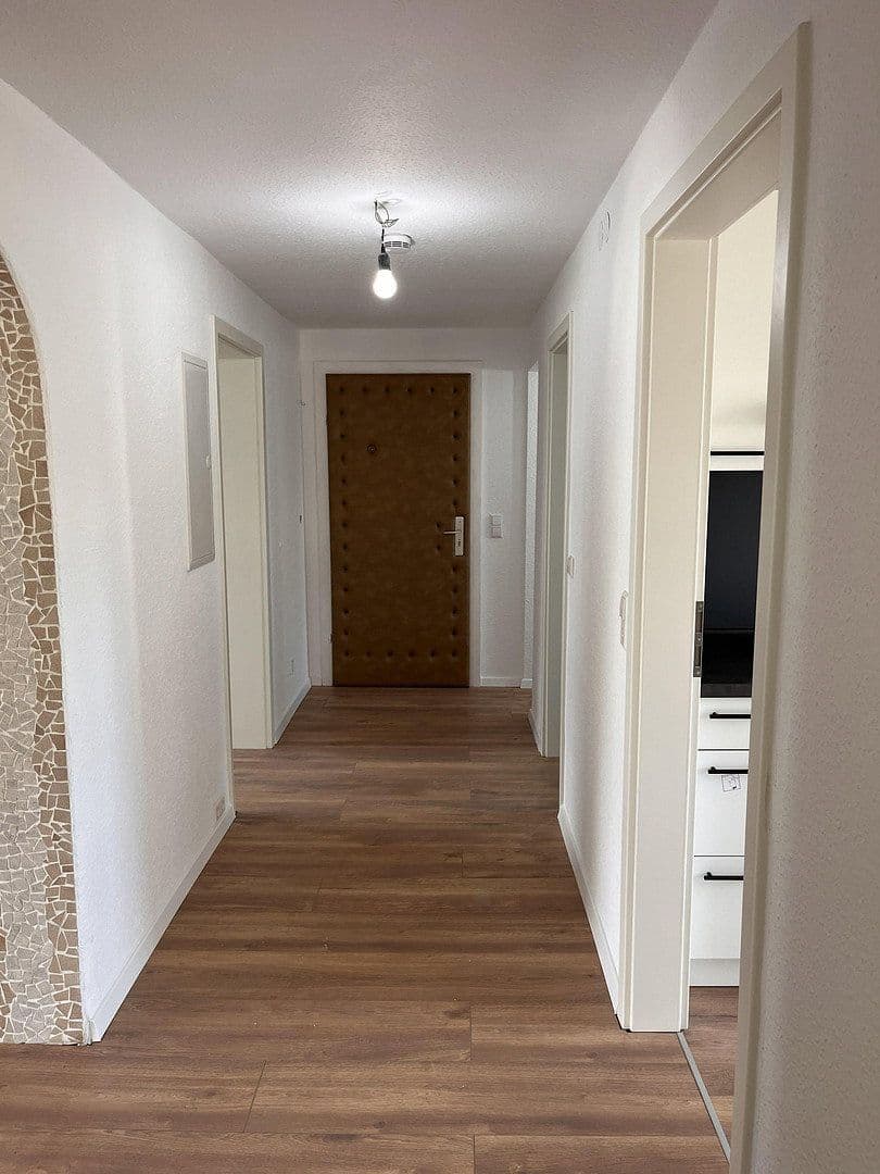 Pronájem bytu 3+1 62 m², Goethestraße 3, Hechingen, Bádensko-Württembersko Pronájem bytu 3+1 62 m², Goethestraße 3, Hechingen, Bádensko-Württembersko