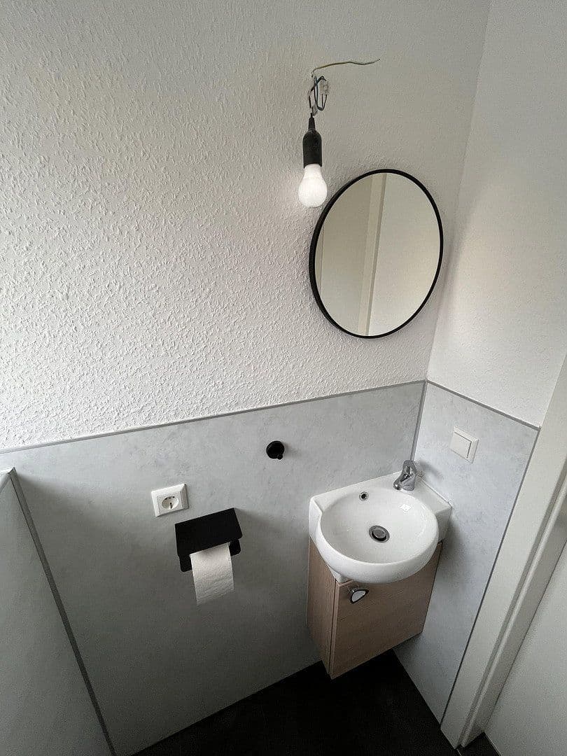 Pronájem bytu 3+1 62 m², Goethestraße 3, Hechingen, Bádensko-Württembersko Pronájem bytu 3+1 62 m², Goethestraße 3, Hechingen, Bádensko-Württembersko