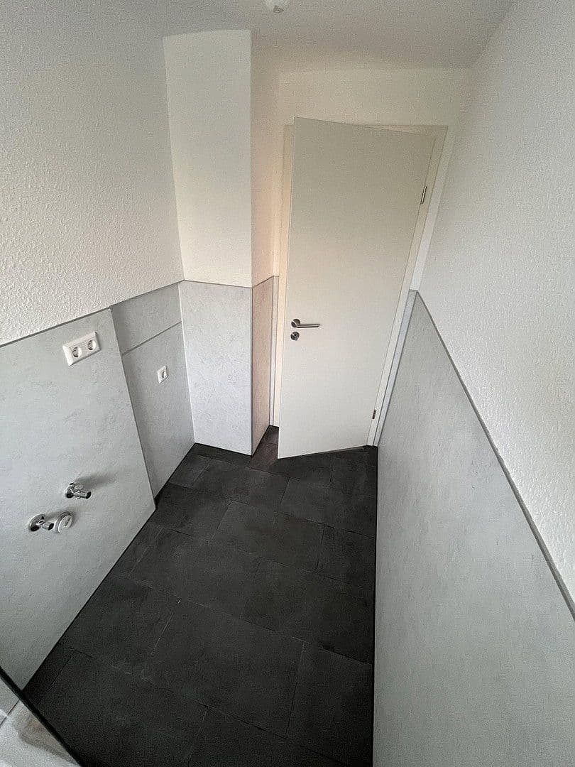 Pronájem bytu 3+1 62 m², Goethestraße 3, Hechingen, Bádensko-Württembersko Pronájem bytu 3+1 62 m², Goethestraße 3, Hechingen, Bádensko-Württembersko