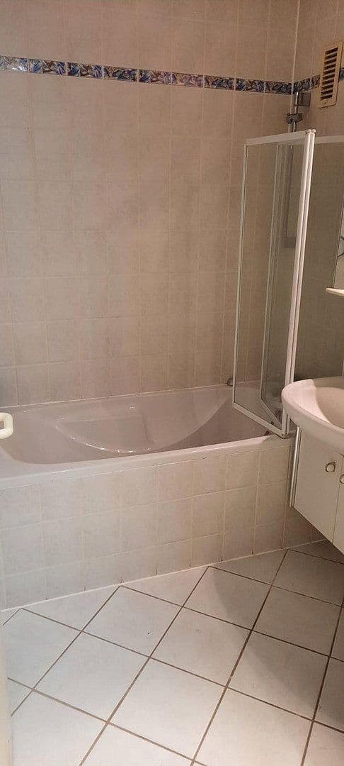 Prodej bytu 2+1 55 m², Erlangen, Bavorsko Prodej bytu 2+1 55 m², Erlangen, Bavorsko