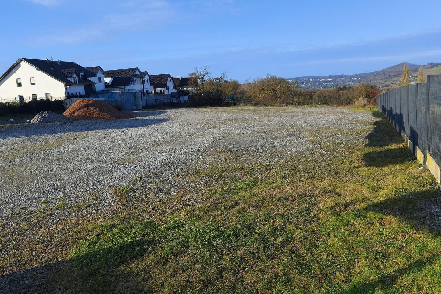 Prodej pozemku 1.300 m², Gießen, Hessen Prodej pozemku 1.300 m², Gießen, Hessen