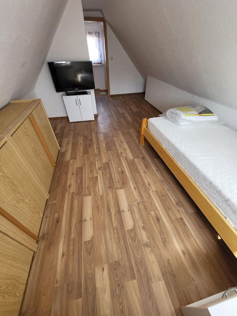 Pronájem domu 120 m², pozemek 298 m², Oberer Geisberg 31, Kirchzell, Bavorsko Pronájem domu 120 m², pozemek 298 m², Oberer Geisberg 31, Kirchzell, Bavorsko