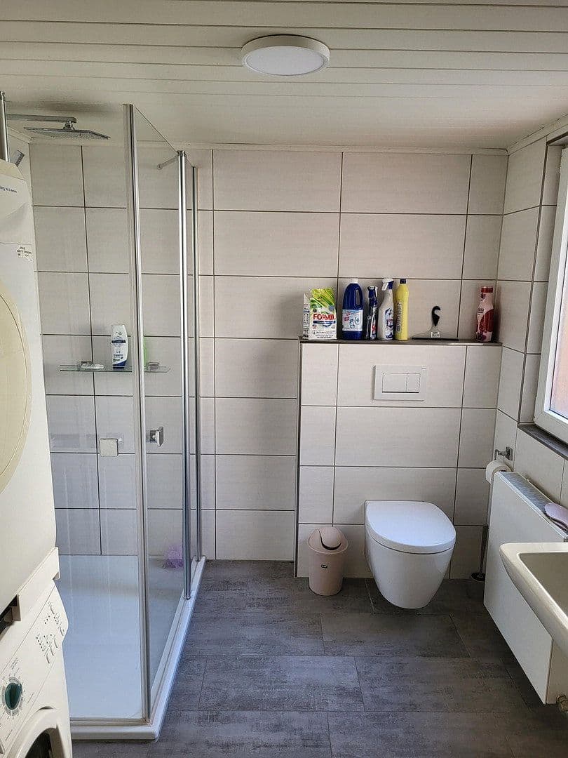 Pronájem domu 120 m², pozemek 298 m², Oberer Geisberg 31, Kirchzell, Bavorsko Pronájem domu 120 m², pozemek 298 m², Oberer Geisberg 31, Kirchzell, Bavorsko