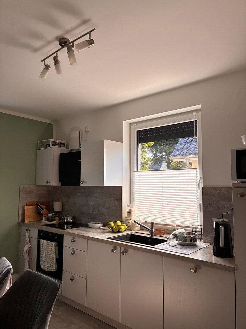 Pronájem bytu 2+1 80 m², Karl-Marx-Strasse 26, Oranienburg, Braniborsko Pronájem bytu 2+1 80 m², Karl-Marx-Strasse 26, Oranienburg, Braniborsko