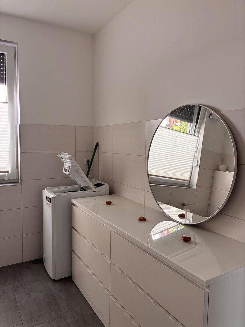 Pronájem bytu 2+1 80 m², Karl-Marx-Strasse 26, Oranienburg, Braniborsko Pronájem bytu 2+1 80 m², Karl-Marx-Strasse 26, Oranienburg, Braniborsko