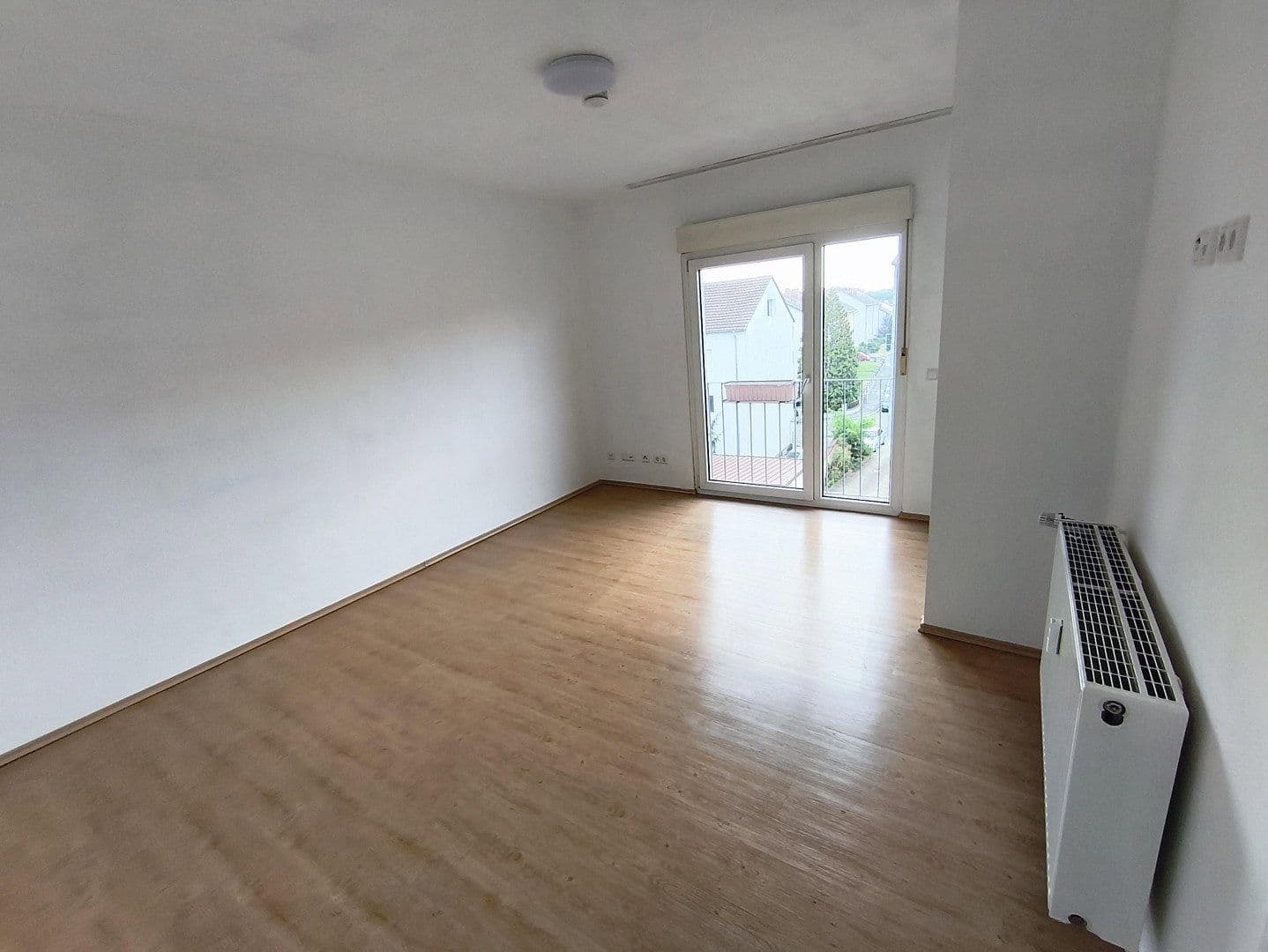 Pronájem bytu 2+1 36 m², Kurt-Schumacher-Straße 25, Speyer, Porýní-Falc Pronájem bytu 2+1 36 m², Kurt-Schumacher-Straße 25, Speyer, Porýní-Falc