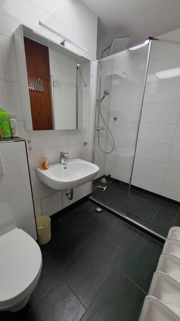 Pronájem bytu 3+1 81 m², Max-Beckmann-Straße 35, Karlsruhe, Bádensko-Württembersko Pronájem bytu 3+1 81 m², Max-Beckmann-Straße 35, Karlsruhe, Bádensko-Württembersko