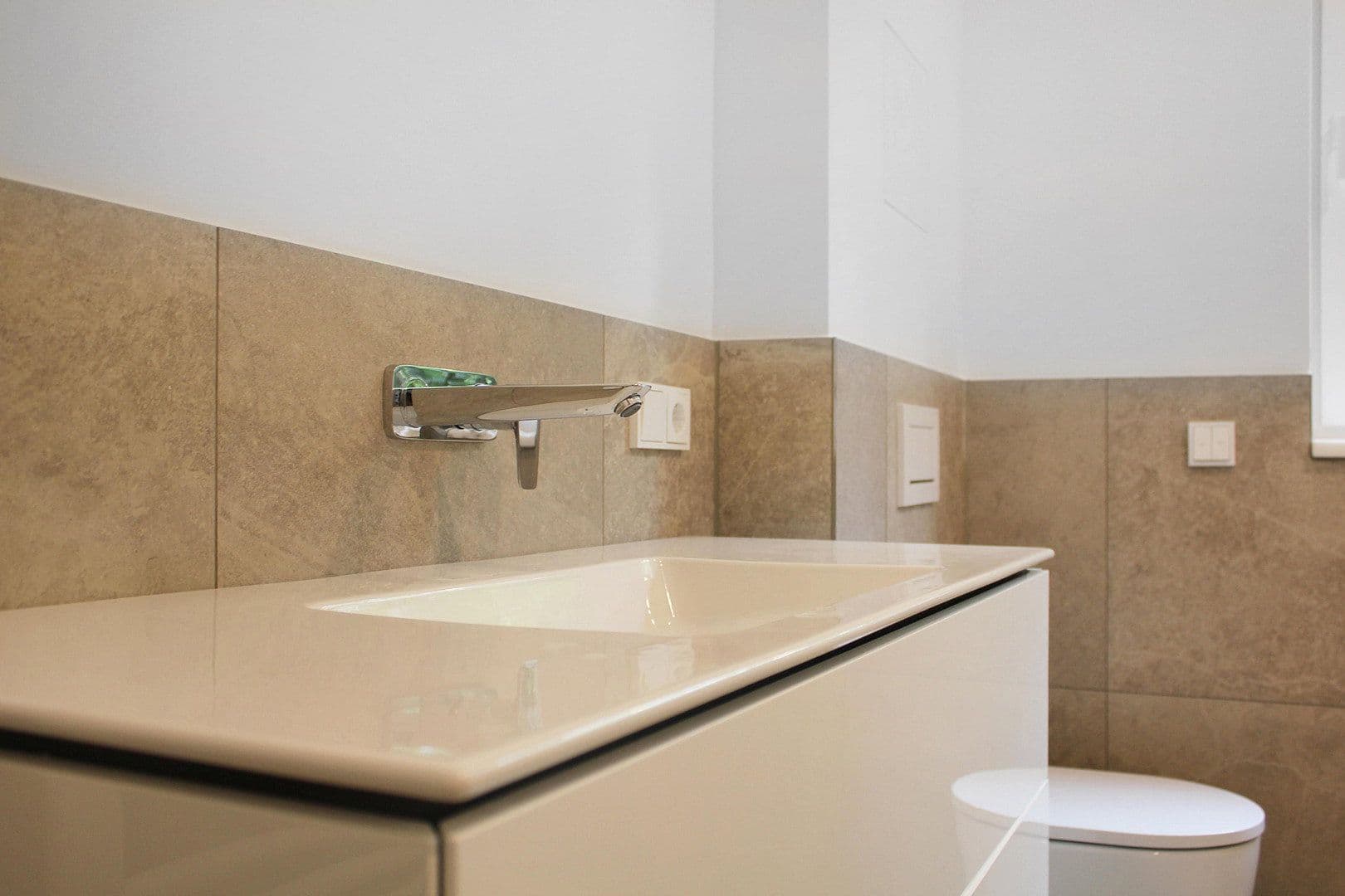 Prodej bytu 4+1 128 m², Hermann-Hahn-Platz 23, München, Bavorsko Prodej bytu 4+1 128 m², Hermann-Hahn-Platz 23, München, Bavorsko