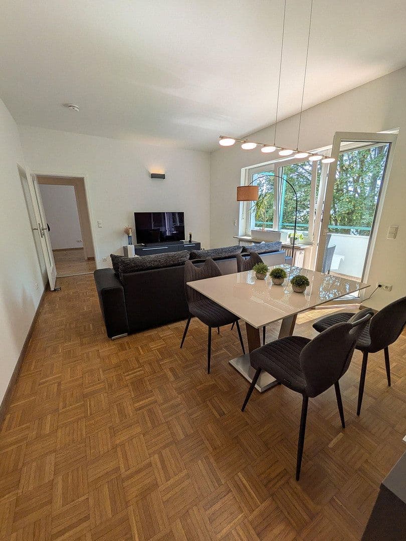 Prodej bytu 3+1 74 m², Franz-Fihl-Straße 4, München, Bavorsko Prodej bytu 3+1 74 m², Franz-Fihl-Straße 4, München, Bavorsko