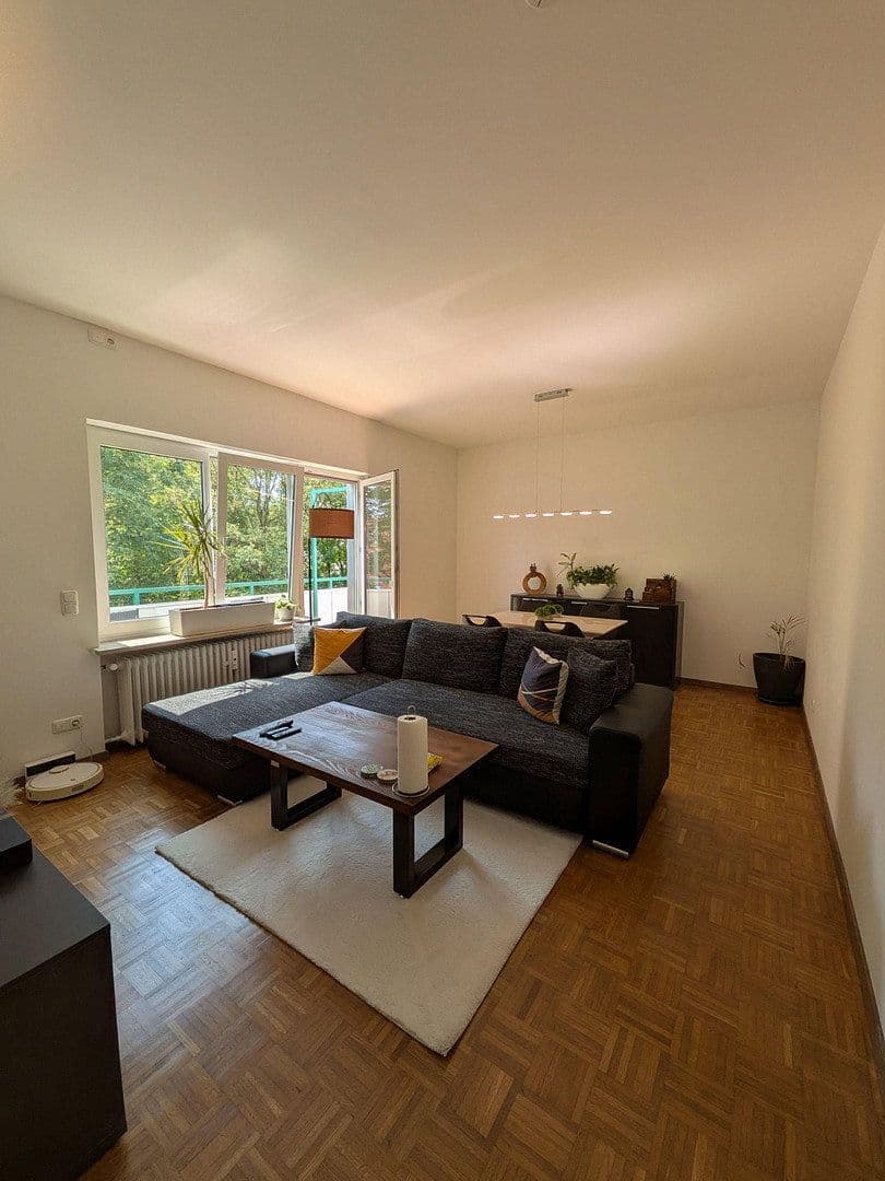 Prodej bytu 3+1 74 m², Franz-Fihl-Straße 4, München, Bavorsko Prodej bytu 3+1 74 m², Franz-Fihl-Straße 4, München, Bavorsko