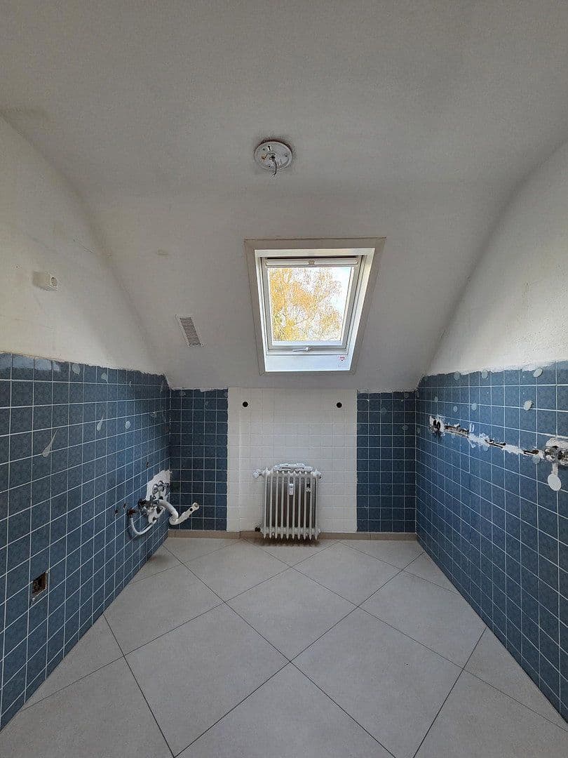 Pronájem bytu 3+1 91 m², Ackerwinde 23, Köln, Severní Porýní-Vestfálsko Pronájem bytu 3+1 91 m², Ackerwinde 23, Köln, Severní Porýní-Vestfálsko