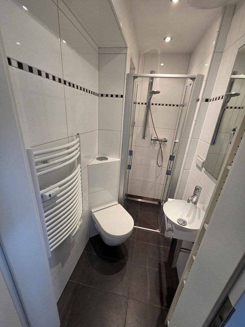 Pronájem bytu 3+1 91 m², Ackerwinde 23, Köln, Severní Porýní-Vestfálsko Pronájem bytu 3+1 91 m², Ackerwinde 23, Köln, Severní Porýní-Vestfálsko
