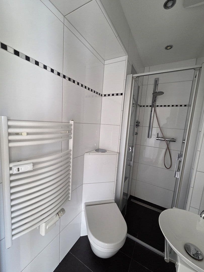 Pronájem bytu 3+1 91 m², Ackerwinde 23, Köln, Severní Porýní-Vestfálsko Pronájem bytu 3+1 91 m², Ackerwinde 23, Köln, Severní Porýní-Vestfálsko