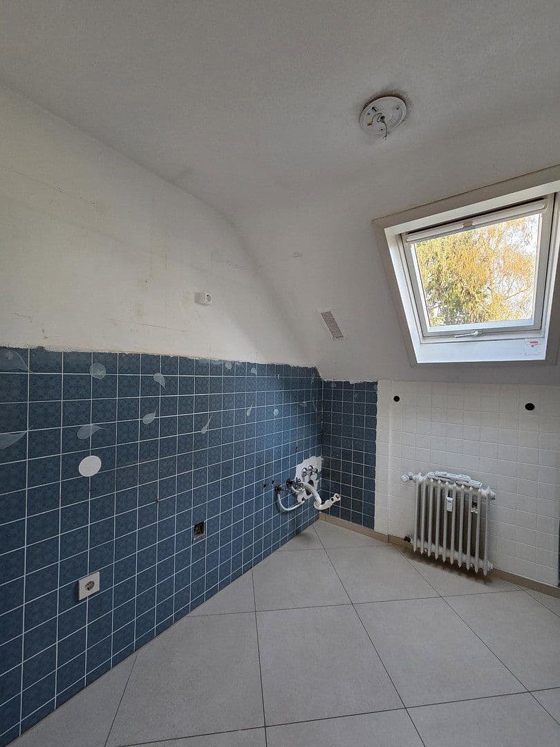 Pronájem bytu 3+1 91 m², Ackerwinde 23, Köln, Severní Porýní-Vestfálsko Pronájem bytu 3+1 91 m², Ackerwinde 23, Köln, Severní Porýní-Vestfálsko