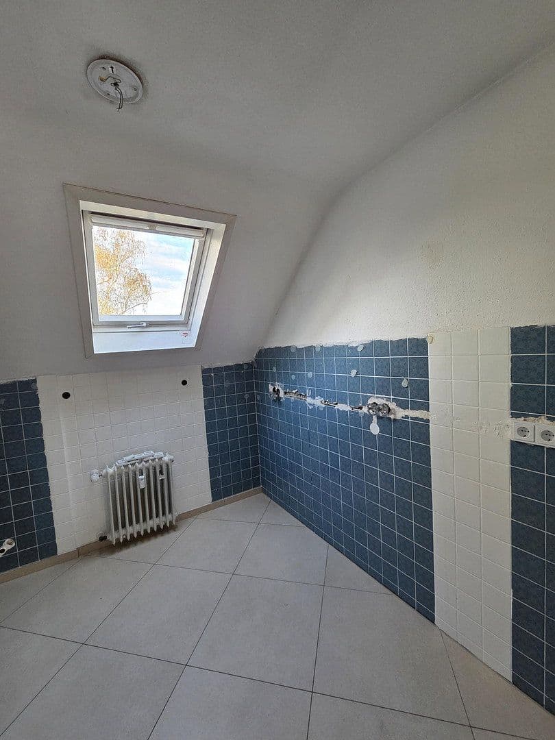 Pronájem bytu 3+1 91 m², Ackerwinde 23, Köln, Severní Porýní-Vestfálsko Pronájem bytu 3+1 91 m², Ackerwinde 23, Köln, Severní Porýní-Vestfálsko