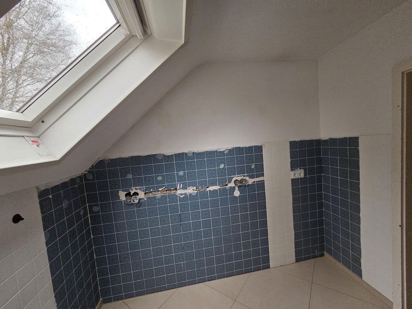Pronájem bytu 3+1 91 m², Ackerwinde 23, Köln, Severní Porýní-Vestfálsko Pronájem bytu 3+1 91 m², Ackerwinde 23, Köln, Severní Porýní-Vestfálsko