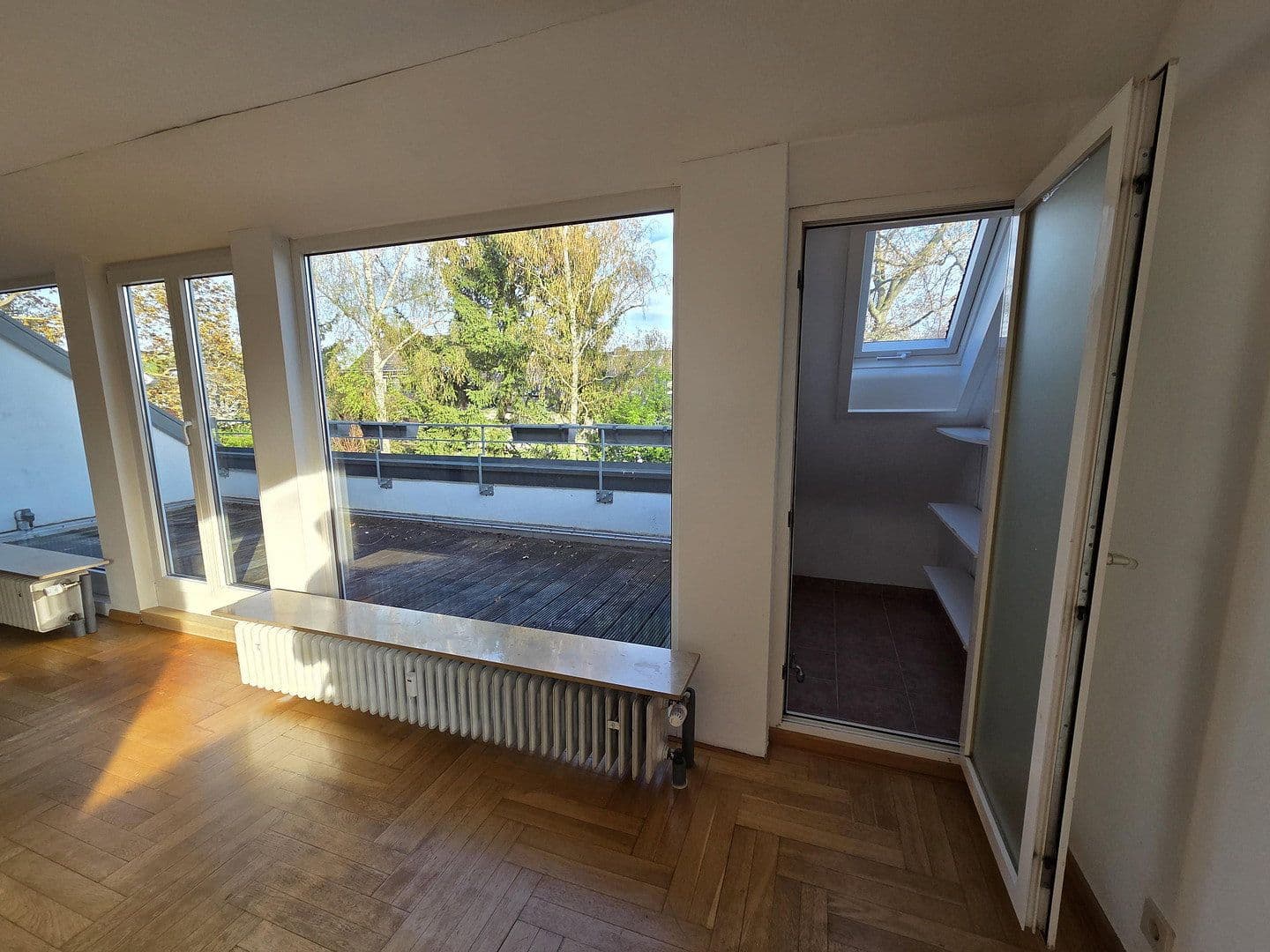 Pronájem bytu 3+1 91 m², Ackerwinde 23, Köln, Severní Porýní-Vestfálsko Pronájem bytu 3+1 91 m², Ackerwinde 23, Köln, Severní Porýní-Vestfálsko