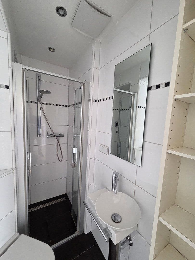 Pronájem bytu 3+1 91 m², Ackerwinde 23, Köln, Severní Porýní-Vestfálsko Pronájem bytu 3+1 91 m², Ackerwinde 23, Köln, Severní Porýní-Vestfálsko