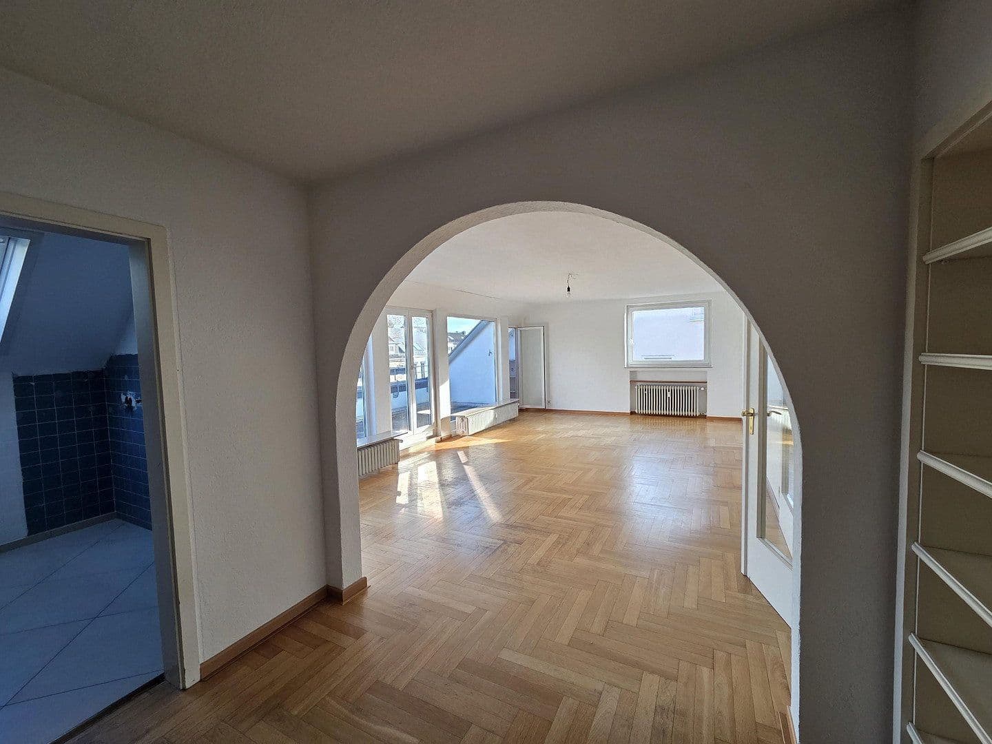 Pronájem bytu 3+1 91 m², Ackerwinde 23, Köln, Severní Porýní-Vestfálsko Pronájem bytu 3+1 91 m², Ackerwinde 23, Köln, Severní Porýní-Vestfálsko