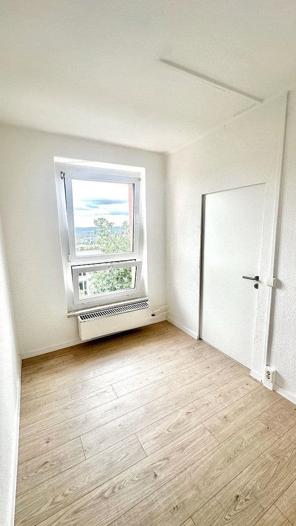 Pronájem bytu 4+1 68 m², Überm Gänseholze 9, Weimar, Durynsko Pronájem bytu 4+1 68 m², Überm Gänseholze 9, Weimar, Durynsko