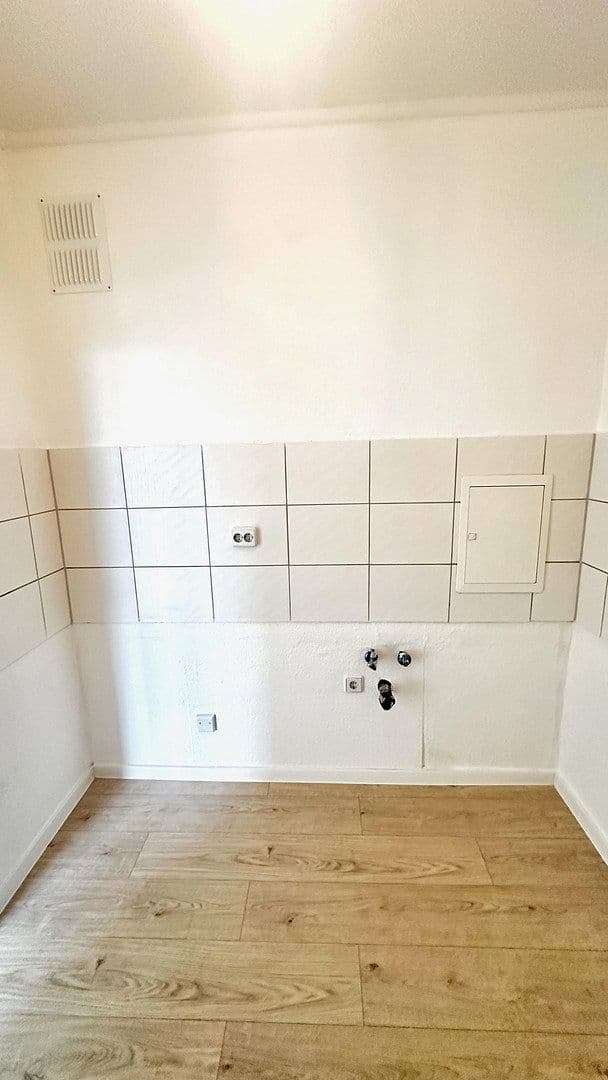 Pronájem bytu 4+1 68 m², Überm Gänseholze 9, Weimar, Durynsko Pronájem bytu 4+1 68 m², Überm Gänseholze 9, Weimar, Durynsko