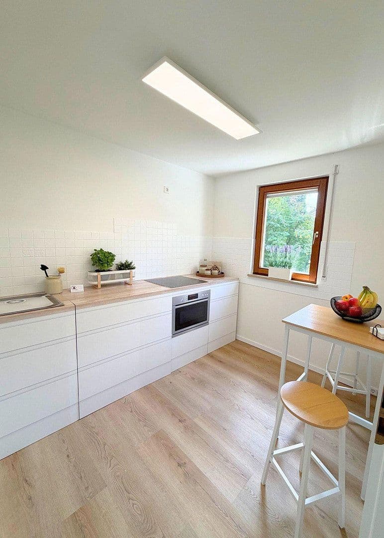 Prodej bytu 3+1 71 m², Pfullingen, Bádensko-Württembersko Prodej bytu 3+1 71 m², Pfullingen, Bádensko-Württembersko