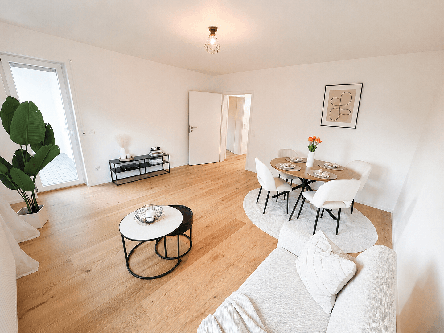 Prodej bytu 3+1 77 m², Neu-Ulm, Bavorsko Prodej bytu 3+1 77 m², Neu-Ulm, Bavorsko
