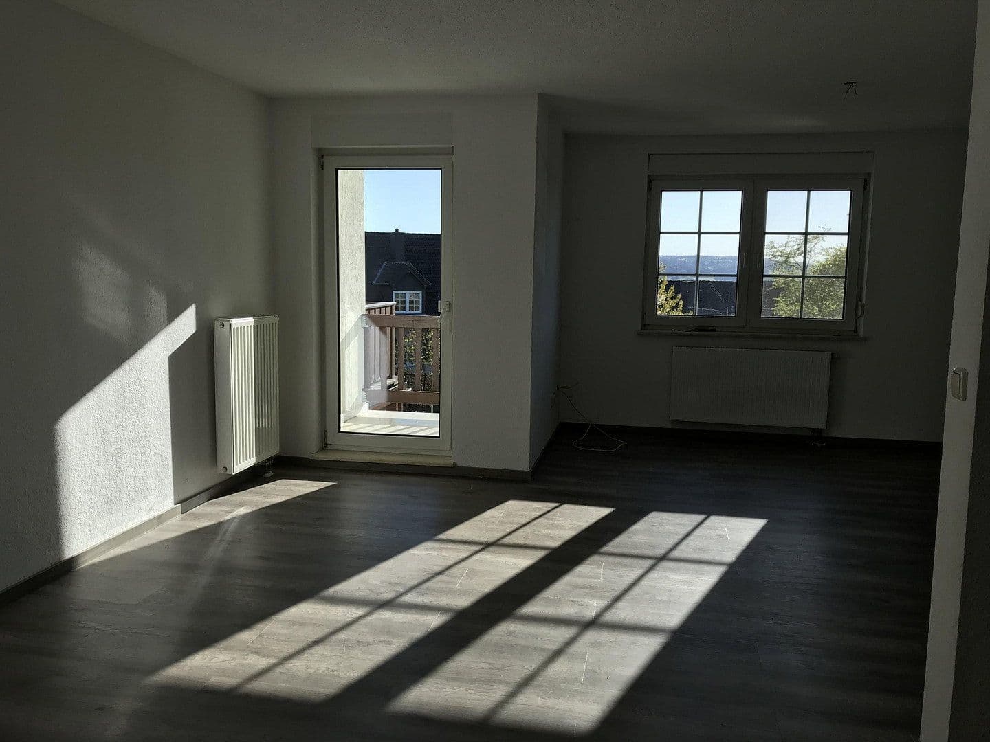 Pronájem domu 120 m², pozemek 195 m², Lauter-Bernsbach, Sasko Pronájem domu 120 m², pozemek 195 m², Lauter-Bernsbach, Sasko