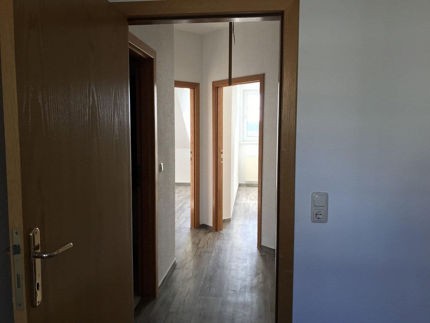 Pronájem domu 120 m², pozemek 195 m², Lauter-Bernsbach, Sasko Pronájem domu 120 m², pozemek 195 m², Lauter-Bernsbach, Sasko