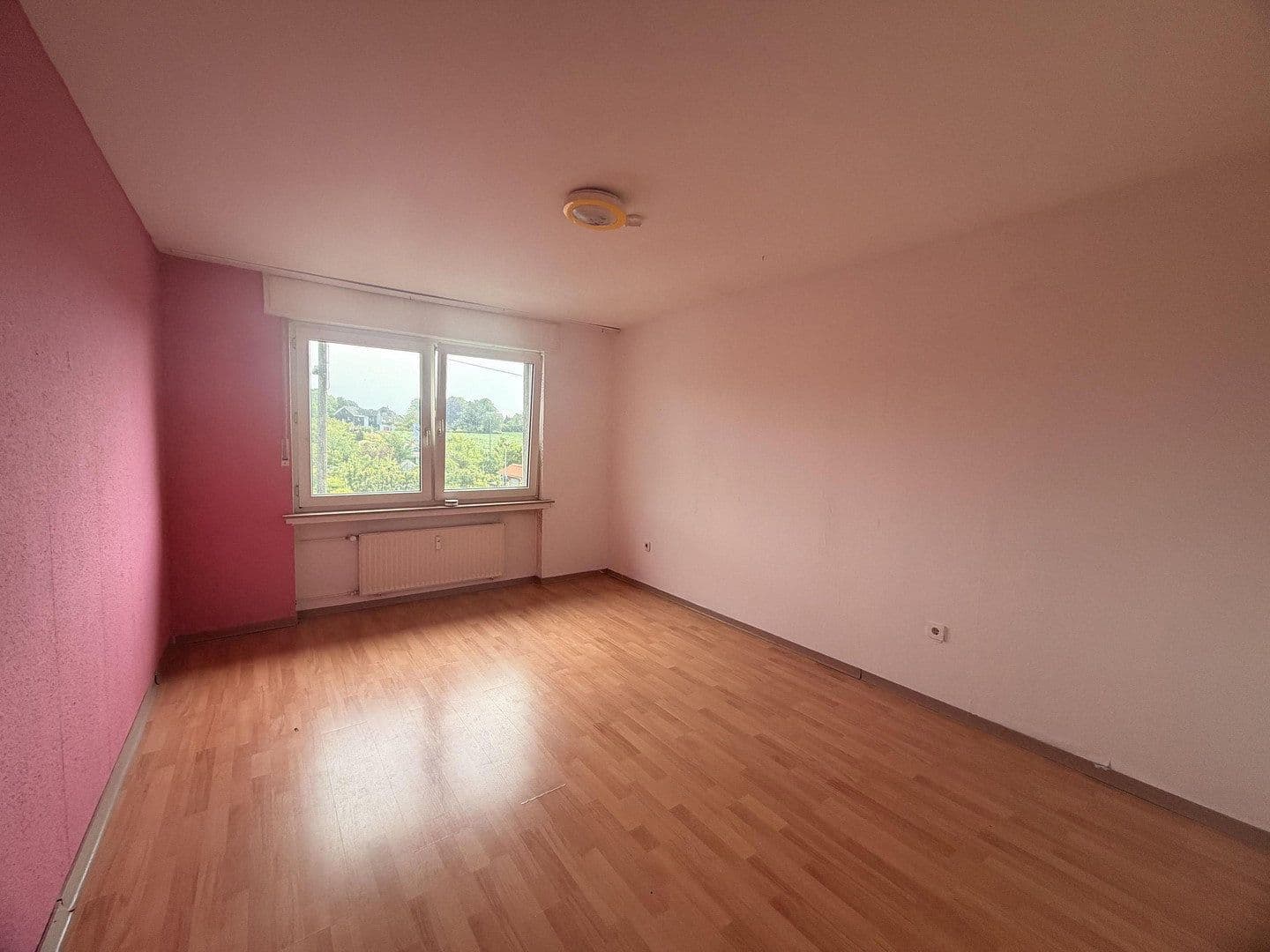 Pronájem bytu 3+1 76 m², Bochum, Severní Porýní-Vestfálsko Pronájem bytu 3+1 76 m², Bochum, Severní Porýní-Vestfálsko