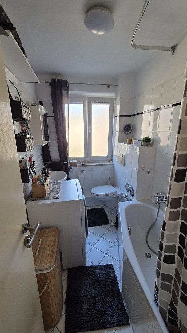 Prodej bytu 2+1 47 m², Josef-Führer-Straße 10, München, Bavorsko Prodej bytu 2+1 47 m², Josef-Führer-Straße 10, München, Bavorsko