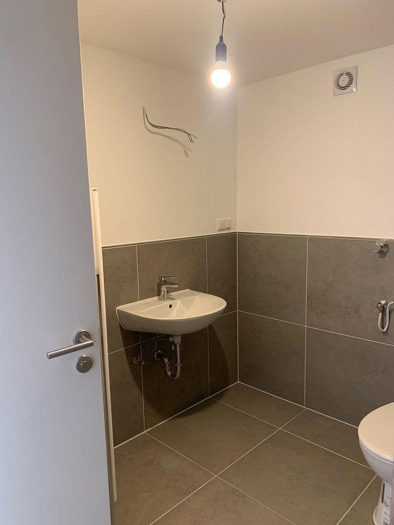 Pronájem bytu 3+1 84 m², Neu-Isenburg, Hessen Pronájem bytu 3+1 84 m², Neu-Isenburg, Hessen