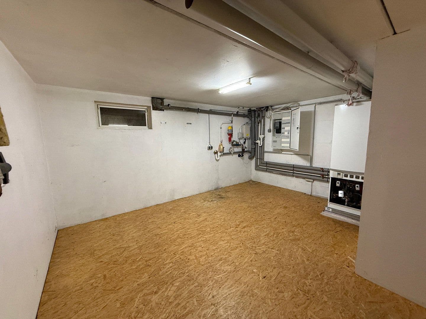 Prodej domu 131 m², pozemek 196 m², Kiefernweg 1, Rheinstetten, Bádensko-Württembersko Prodej domu 131 m², pozemek 196 m², Kiefernweg 1, Rheinstetten, Bádensko-Württembersko